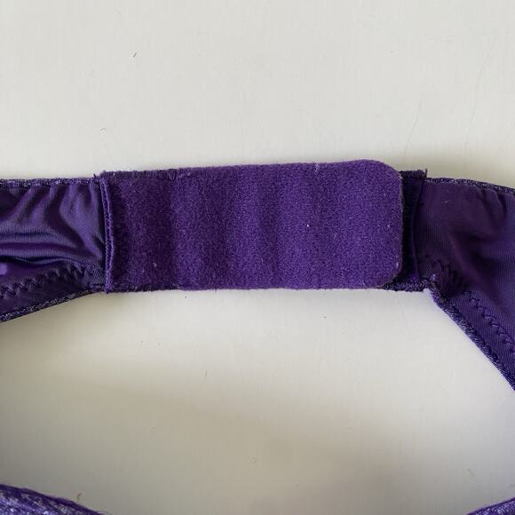 Victoria's Secret Women's Size 32B Purple Uplift Semi Demi Lined T-Shirt Bra - Picture 7 of 8